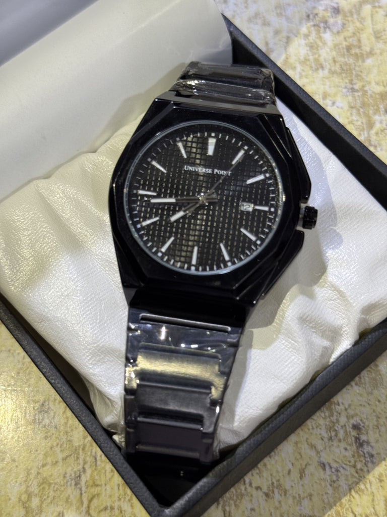 Universal Point Black Chain Watch – BooksNbooks